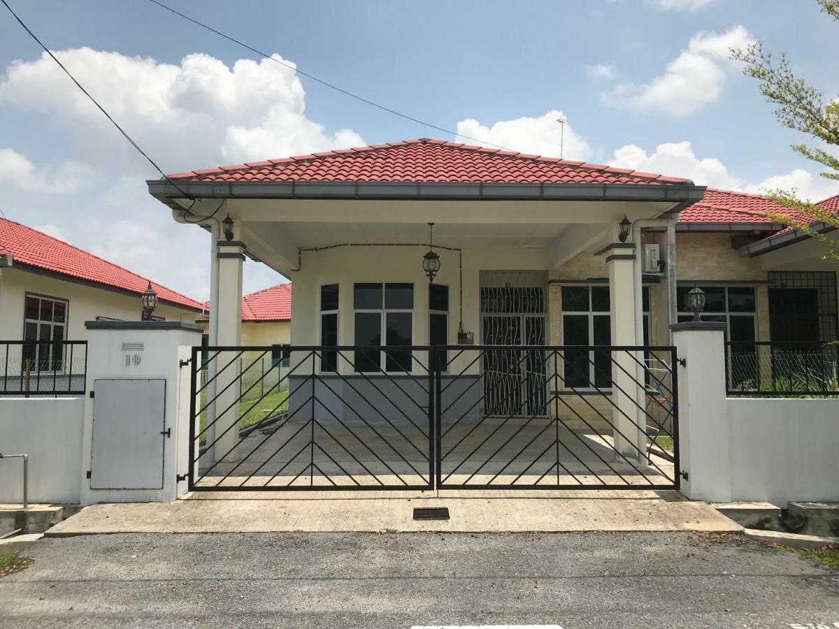 Patin Guest House @Desa Telok Ira, Temerloh Pahang Kampong Paya Kerinau Екстериор снимка